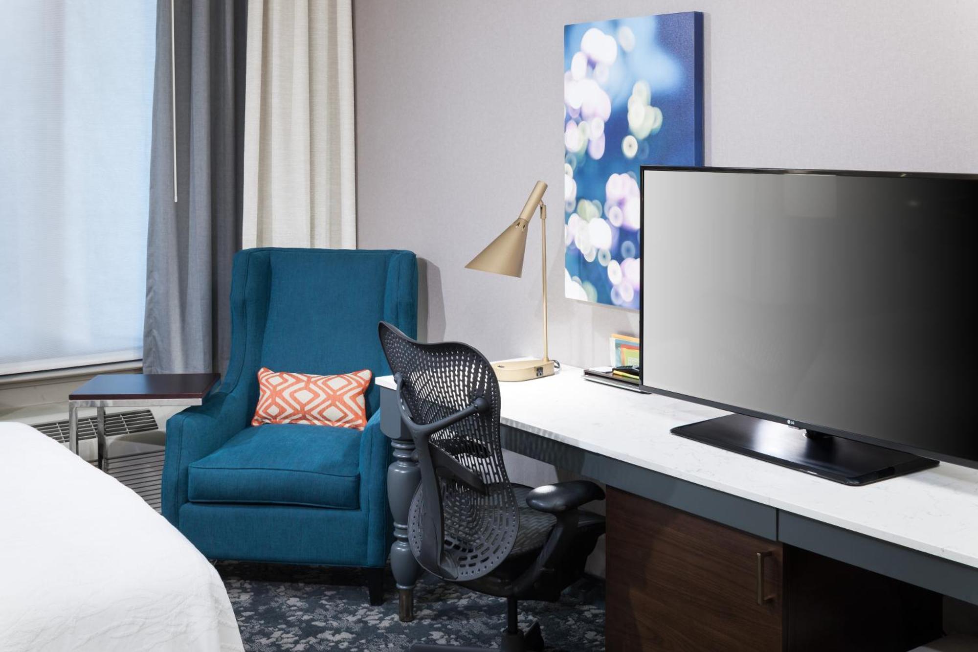 Hilton Garden Inn Sacramento/South Natomas Экстерьер фото