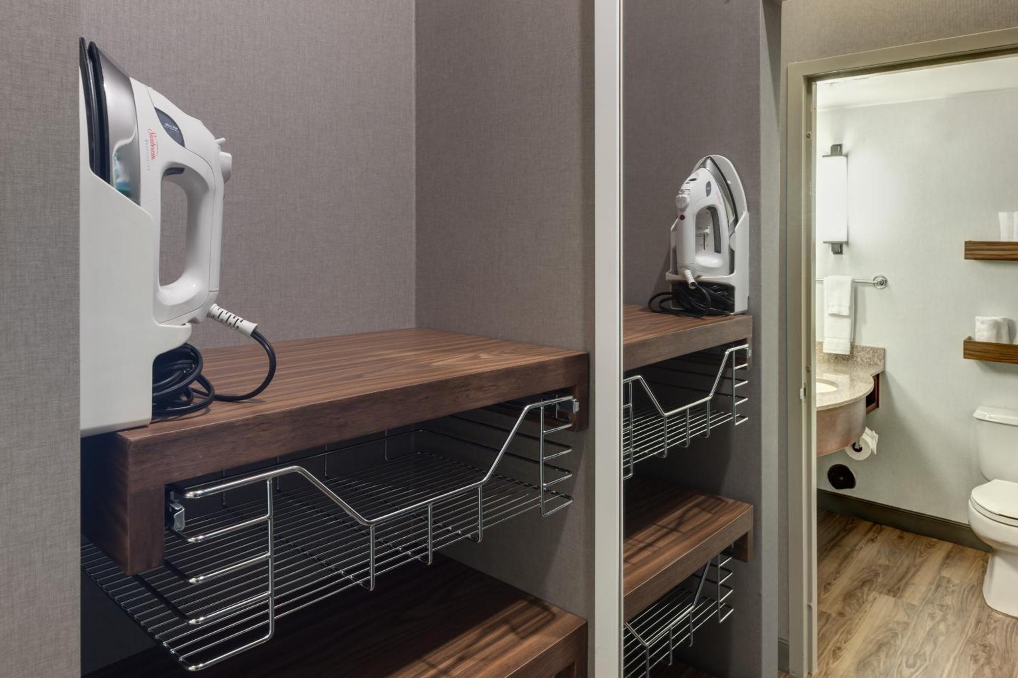 Hilton Garden Inn Sacramento/South Natomas Экстерьер фото