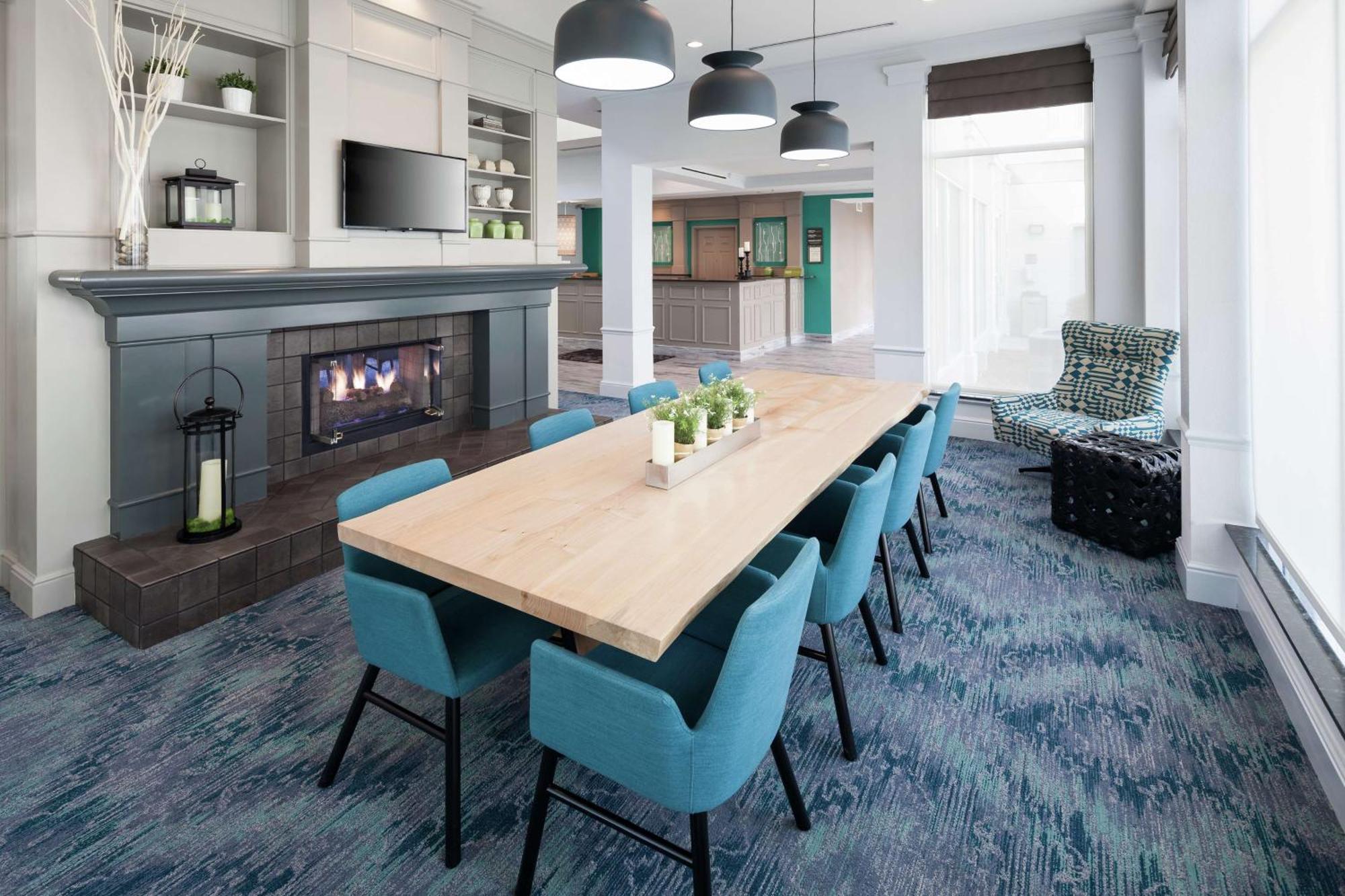 Hilton Garden Inn Sacramento/South Natomas Экстерьер фото