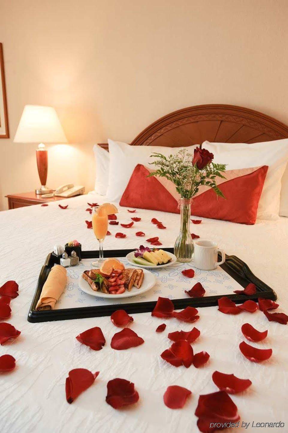 Hilton Garden Inn Sacramento/South Natomas Экстерьер фото